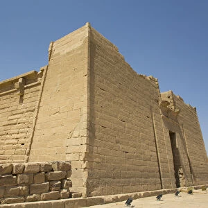 Front Pylon, Temple of Mandulis, Kalabsha, UNESCO World Heritage Site, near Aswan, Nubia