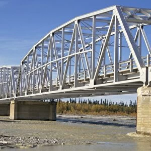 Steel truss bridge