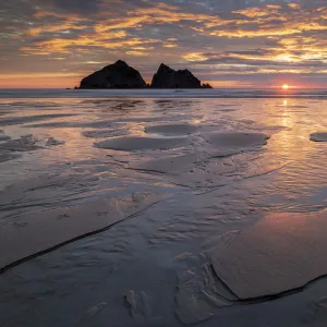 Sunset over Holywell Bay on the North Cornish coast, Cornwall, England, United Kingdom