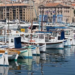 Traditional fishing boats moored in the Old Port of Marseille, Provence, France, Europe