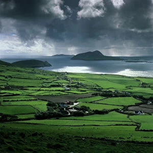 View over Blasket Sound to the Blasket Islands and Slea Head, The Dingle Peninsula, County Kerry, Munster, Republic of Ireland, Europe