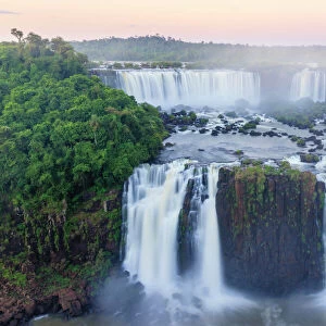 View of the Iguassu (Iguazu) (Iguacu) Falls, UNESCO World Heritage Site, a waterfall