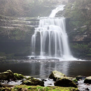 West Burton Waterfall, West Burton, Wensleydale, Yorkshire Dales, England