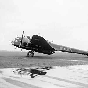 Handley Page, HP, Hampden, P1320, 106, Squadron, RAF, UK, Ground, Side, Finningley, 1940, 1940s, Historical, Military
