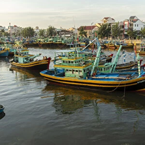 Asia, Vietnam, Binh Thuan Province, Phan Thiet, fishing bot