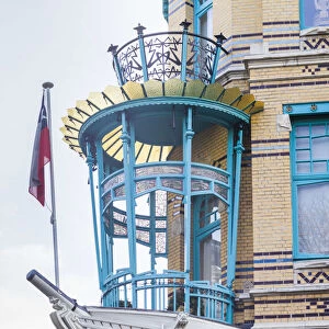 Belgium, Antwerp, art-nouveau architecture, t Bootje house, detail