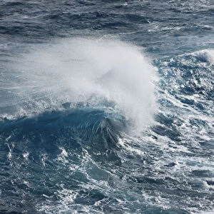 Breaking wave - France, Reunion, Saint-Joseph, Cap Mechant - Mascarene Islands