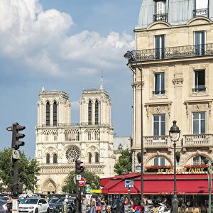 Cafe at Place St. Michel & Notre Dame cathedral, Rive Gauche, Paris, France