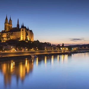 Cathedral, Albrechtsburg and River Elbe at dusk, Meissen, Saxony, Germany