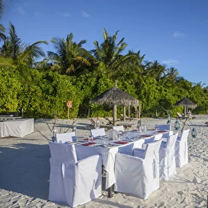 Dining on the beachAnantara Dhigu resort, South Male Atoll, Maldives