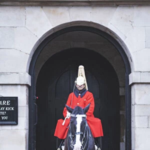 Europe, UK, England, London, Queens Life Guard (Household Cavalry Mounted Regiment) on duty at Horse Guards. Ceremonial royal guard in uniform