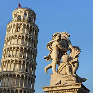 Italy, Tuscany, Pisa town, Leaning Tower of Pisa