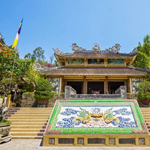 Long Sơn Pagoda (Chua Long Sơn) Buddhist temple, Nha Trang, Khanh Hoa Province, Vietnam