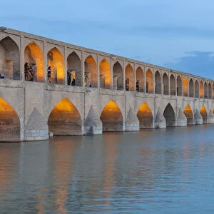 Si-o-se-Pol Bridge, Iran