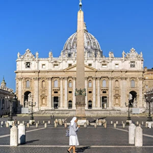 St. Peters Basilica seen from St. Peters Square, Vatican City