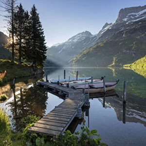 Switzerland, Berner Oberland, Lake Engstlen