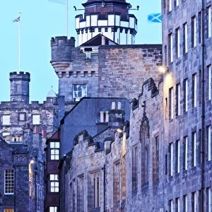UK, Scotland, Lothian, Edinburgh, The Royal Mile, Twilight view of the Outlook Tower