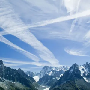 Airplane vapour trails over the Mer du glace Chamonix France Cause and affect As planes continue to pump out huge quatities of greenhouse gases Chamonixs glaciers are melting