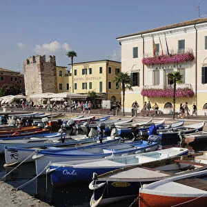 Italy, Veneto, Lake Garda, Bardolino, harbour front with fishing boats