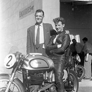 Mike Kelly (Norton) 1958 Senior Manx Grand Prix