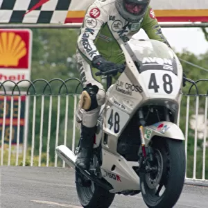 Rob Haynes (Kawasaki) 1988 Formula One TT
