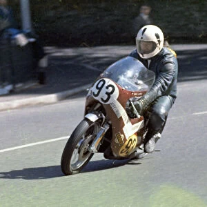 Terry McKane (Seeley Suzuki) 1972 Senior Manx Grand Prix