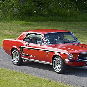 Ford Mustang 1968 Red