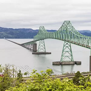 Astoria, Oregon, USA. The Astoria-Megler bridge across the Columbia River