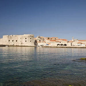 CROATIA, Dubrovnik. View of the city walls