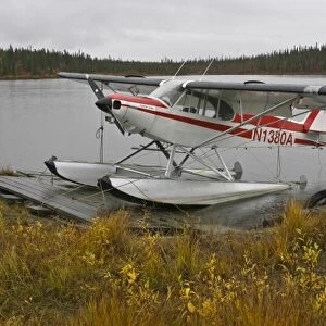 USA. Alaska. A Cessna Super Cub on floats awaits better weather near the Denali Highway