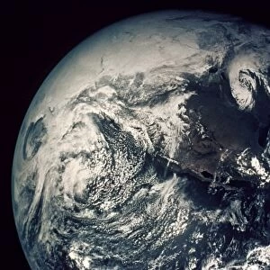 APOLLO 16: EARTH. Apollo 16: Earth from command module with North America at center