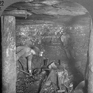 PENNSYLVANIA: COAL MINERS. Miners at work in an anthracite coal mine near Scranton