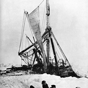 Shackleton's Endurance Sinking, November 1915