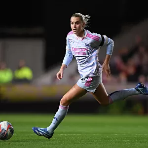 Alessia Russo in Action: Arsenal Women Take on Bristol City in Barclays Super League