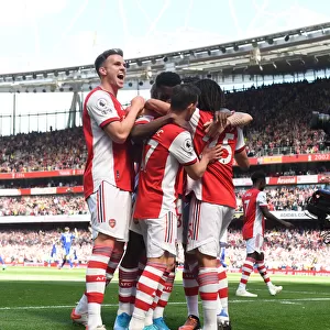 Arsenal Celebrate Eddie Nketiah's Goal Against Leeds United: Rob Holding Joins in the Excitement (Premier League 2021-22)