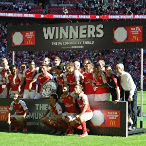 Arsenal Celebrates Community Shield Victory over Chelsea (2015-16)