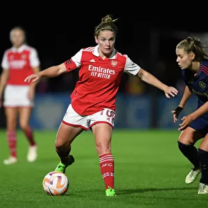Arsenal vs Ajax: Women's Champions League Showdown - Leah Williamson Faces Off Against Victoria Pelova