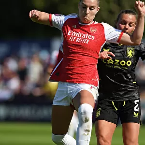 Arsenal vs Aston Villa: FA Women's Super League Clash at Meadow Park (2022-23)