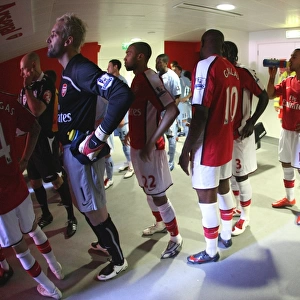 Arsenal vs Manchester City Line-Up: Arsenal's Victory (2-0) in the Barclays Premier League at Emirates Stadium, London, 2009