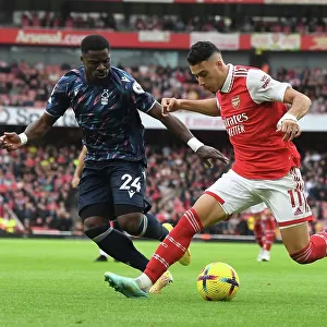 Arsenal vs. Nottingham Forest: Martinelli Faces Aurier in Premier League Clash (2022-23)
