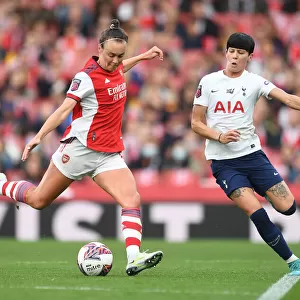 Arsenal vs. Tottenham: Caitlin Foord Shoots Under Pressure in FA WSL Clash