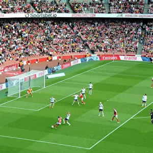 Arsenal vs. Tottenham: FA Womens Super League Showdown at Emirates Stadium (2022-23)