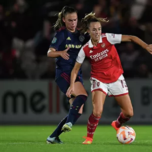 Arsenal Women vs Ajax Women: Lia Walti Breaks Away in UEFA Women's Champions League Clash