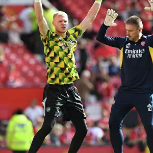 Arsenal's Aaron Ramsdale Gears Up for Manchester United Showdown - Premier League 2022-23