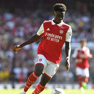 Arsenal's Bukayo Saka in Action: Arsenal vs. Leicester City, 2022-23 Premier League Clash at Emirates Stadium
