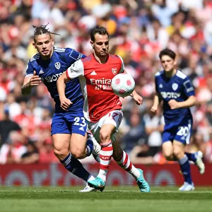 Arsenal's Cedric Outpaces Phillips: Thrilling Moment from Arsenal vs Leeds United Premier League Clash