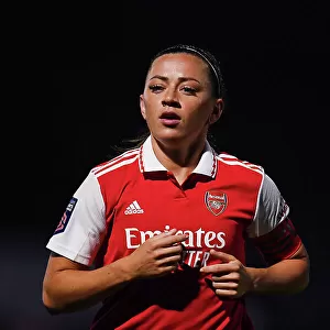 Arsenal's McCabe Focuses Intensely During FA Women's Super League Showdown vs Leicester City (2022-23)