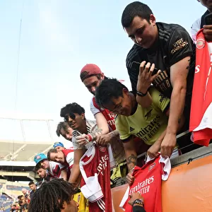 Arsenal's Mohamed Elneny Greets Fans Before Arsenal vs. Chelsea - Florida Cup 2022-23