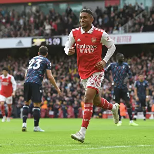 Arsenal's Nelson Scores Hat-trick: Arsenal's Triumph over Nottingham Forest (2022-23)