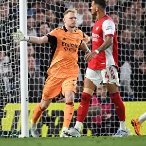 Arsenal's Ramsdale and White Celebrate Amidst the Action: Chelsea vs. Arsenal, Premier League 2021-22